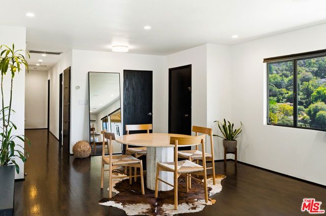 3581 Avenida Del Sol, Studio City (los Angeles), CA 91604