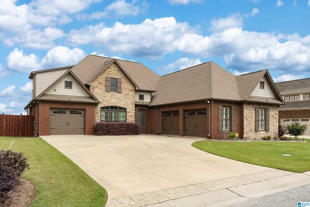 422 OXFORD WAY, Pelham, AL 35124