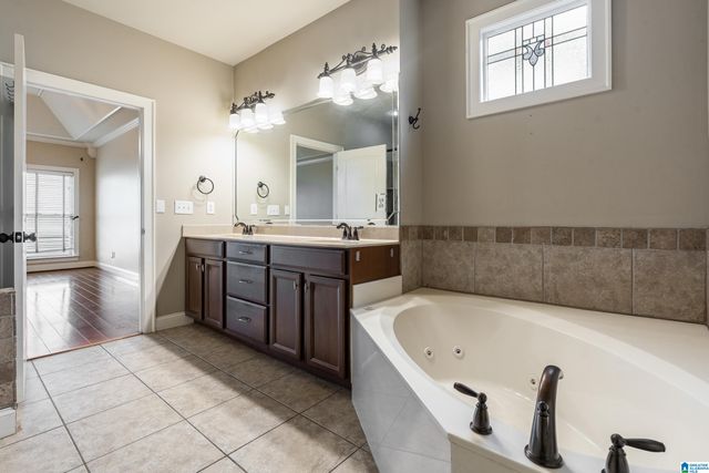422 OXFORD WAY, Pelham, AL 35124