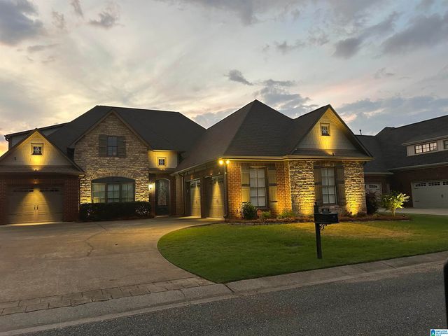 422 OXFORD WAY, Pelham, AL 35124