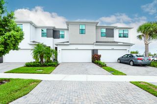 14326 SW Solange Street, Port St. Lucie, FL 34987