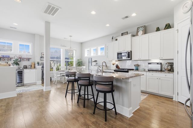3628 Woodend Way, Mount Pleasant, SC 29466