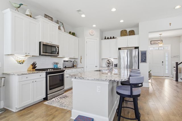 3628 Woodend Way, Mount Pleasant, SC 29466