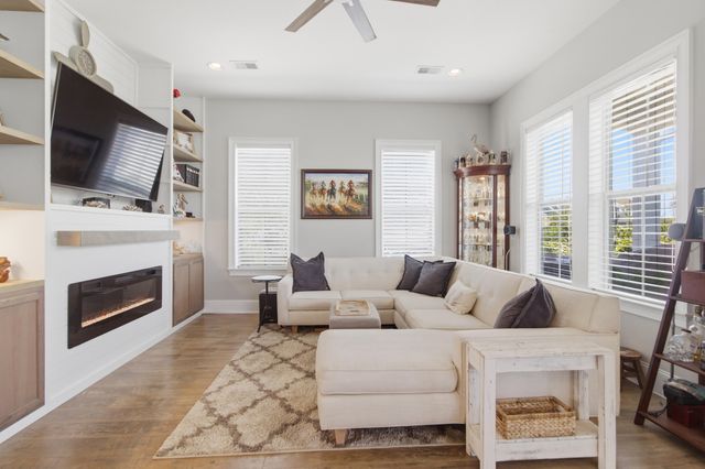 3628 Woodend Way, Mount Pleasant, SC 29466