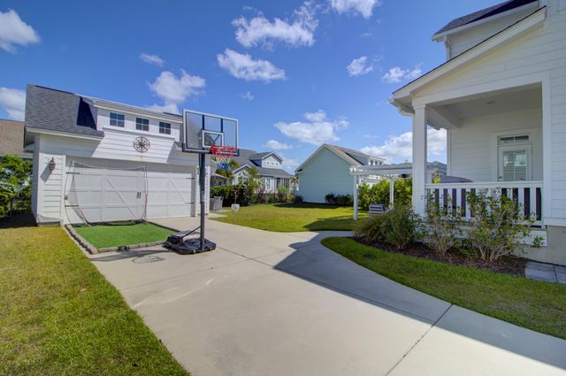 3628 Woodend Way, Mount Pleasant, SC 29466