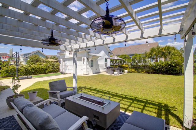 3628 Woodend Way, Mount Pleasant, SC 29466