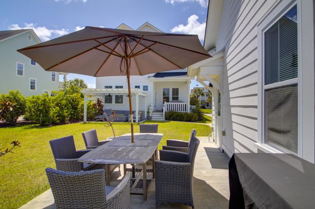 3628 Woodend Way, Mount Pleasant, SC 29466
