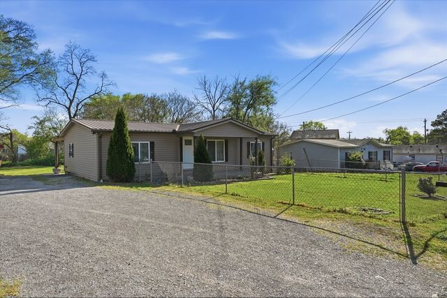 308 Carney St, Shelbyville, TN 37160
