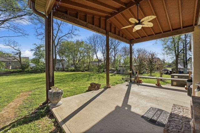 308 Carney St, Shelbyville, TN 37160