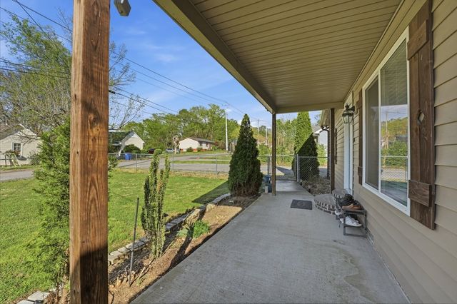 308 Carney St, Shelbyville, TN 37160