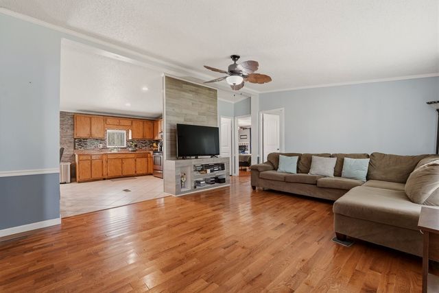 308 Carney St, Shelbyville, TN 37160