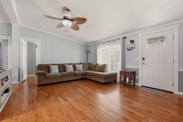 308 Carney St, Shelbyville, TN 37160