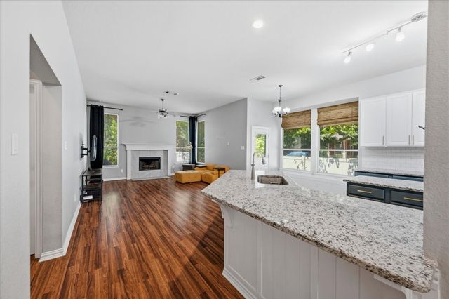 10104 Lakeview Drive, Providence Village, TX 76227