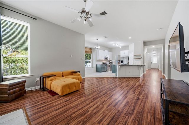 10104 Lakeview Drive, Providence Village, TX 76227
