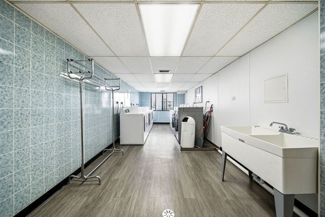 375 Plum Creek Drive 407, Wheeling, IL 60090