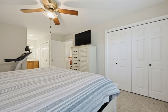 1 Victoria Drive 2, Auburn, MA 01501