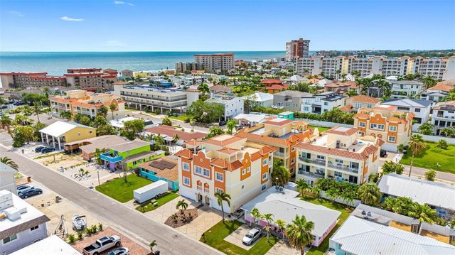 146 175TH TERRACE DRIVE E, Redington Shores, FL 33708