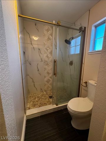 7824 Emerald Harbor Court, Las Vegas, NV 89128