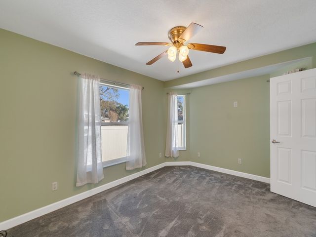 492 Biscayne Lane, Sebastian, FL 32958