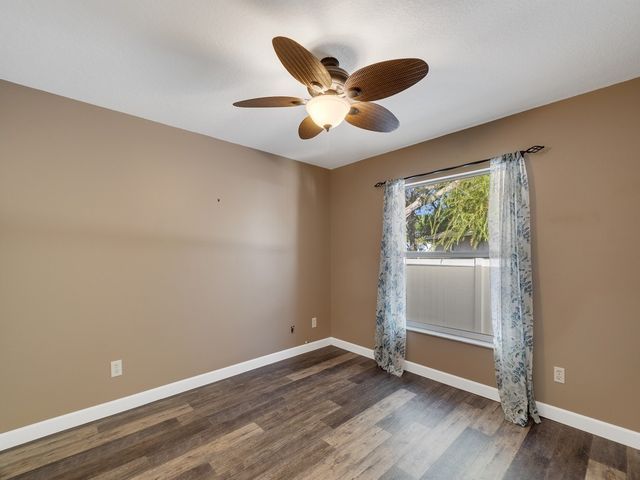 492 Biscayne Lane, Sebastian, FL 32958