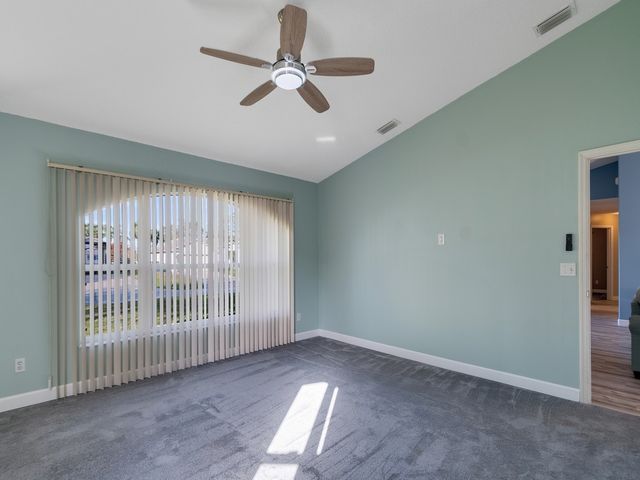 492 Biscayne Lane, Sebastian, FL 32958