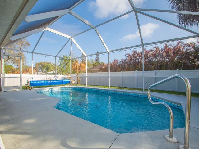 492 Biscayne Lane, Sebastian, FL 32958