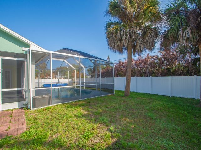 492 Biscayne Lane, Sebastian, FL 32958