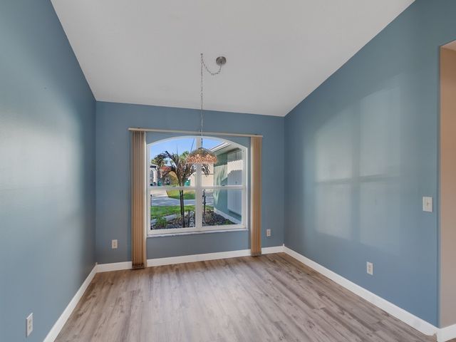 492 Biscayne Lane, Sebastian, FL 32958