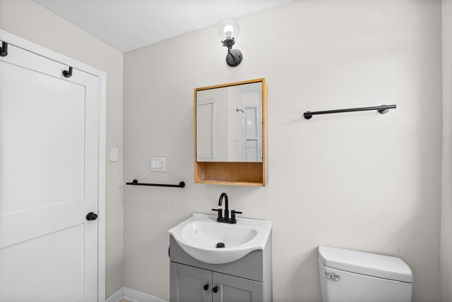 1214 Talley Dr, Clarksville, TN 37040