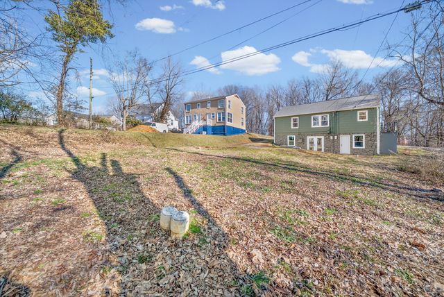 1214 Talley Dr, Clarksville, TN 37040