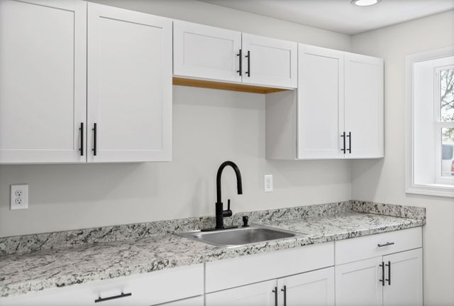 1214 Talley Dr, Clarksville, TN 37040