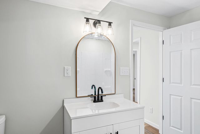 1214 Talley Dr, Clarksville, TN 37040