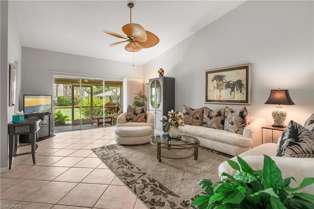 3383 Erick Lake DR 2902, Naples, FL 34109
