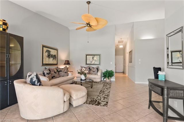 3383 Erick Lake DR 2902, Naples, FL 34109