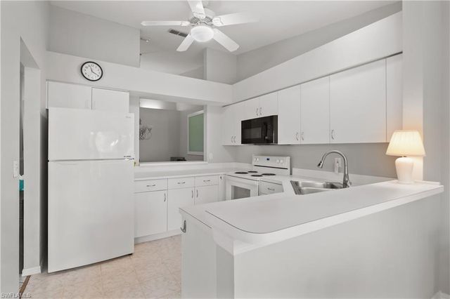 3383 Erick Lake DR 2902, Naples, FL 34109