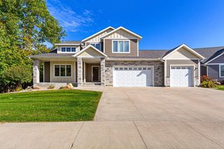 317 Oak Marsh Drive, Mankato, MN 56001