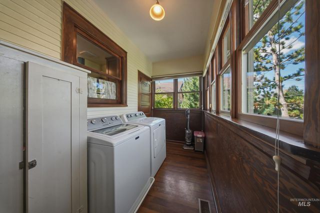 2200 W Bannock St, Boise, ID 83702