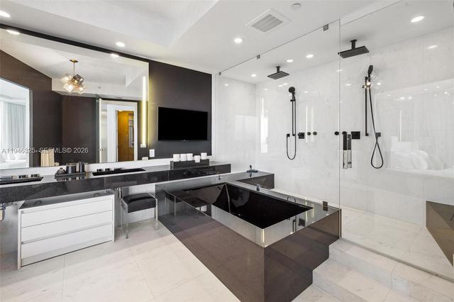 18555 Collins Ave 2601, Sunny Isles Beach, FL 33160