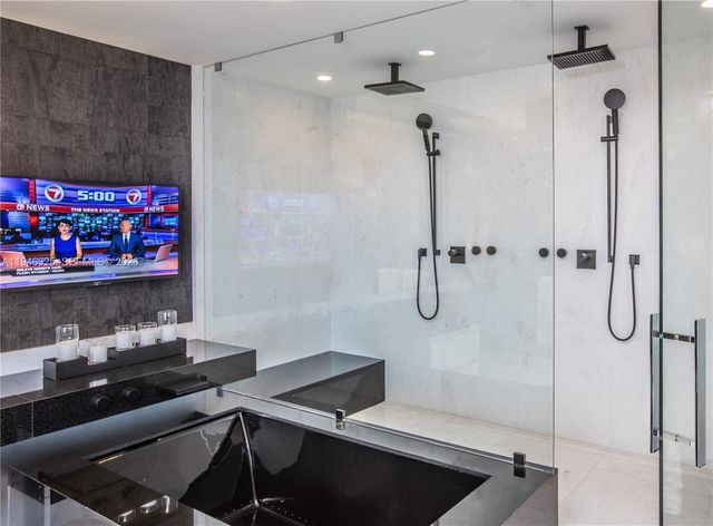 18555 Collins Ave 2601, Sunny Isles Beach, FL 33160