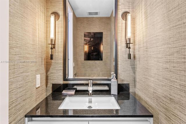 18555 Collins Ave 2601, Sunny Isles Beach, FL 33160