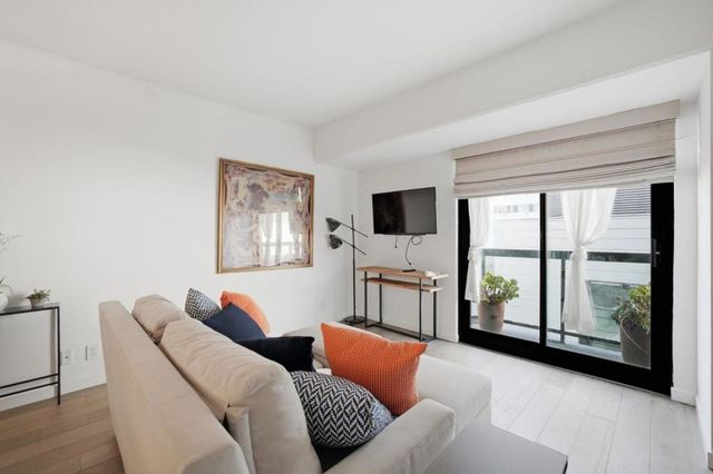 1 Daniel Burnham Court 307, San Francisco, CA 94109