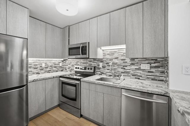 1 Daniel Burnham Court 307, San Francisco, CA 94109