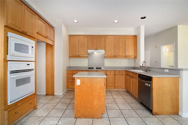 4597 El Capitan, Camarillo, CA 93012