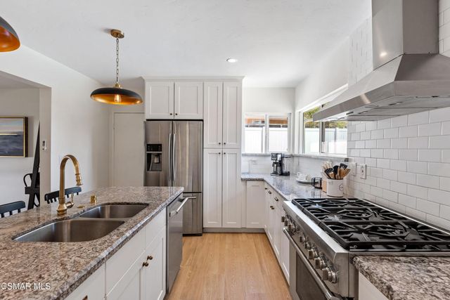 1478 Oberlin Avenue, Thousand Oaks, CA 91360