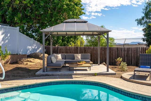 1478 Oberlin Avenue, Thousand Oaks, CA 91360