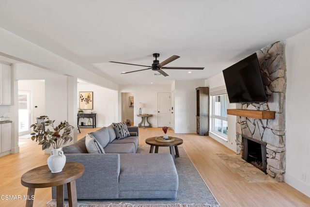 1478 Oberlin Avenue, Thousand Oaks, CA 91360