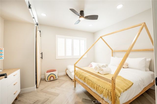 575 N Burton Way, Palm Springs, CA 92262