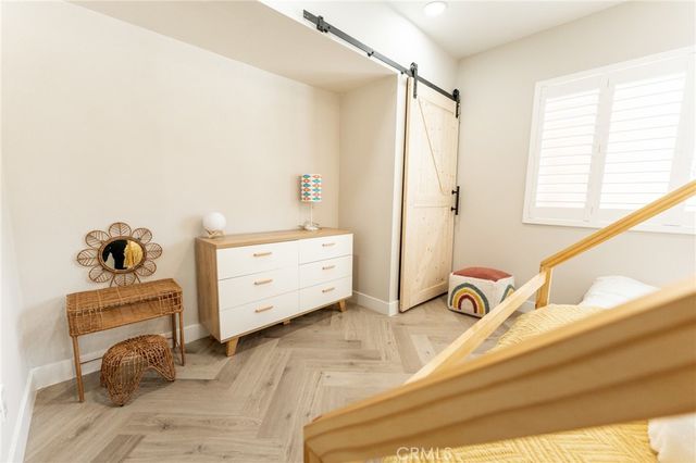 575 N Burton Way, Palm Springs, CA 92262