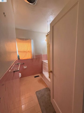 1118 Lucille St, San Leandro, CA 94577