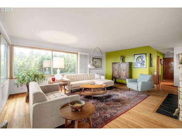 13219 Ne ROSE Pkwy, Portland, OR 97230